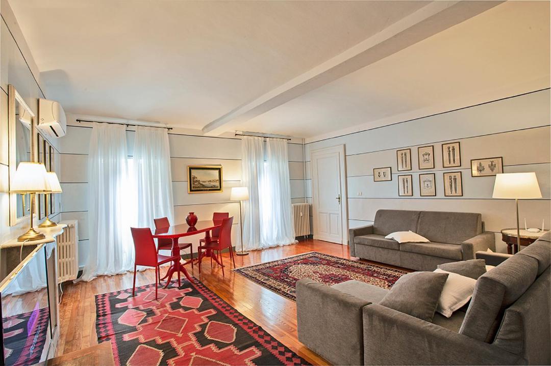 Ferienwohnung Golden Eagle Turin Exterior foto